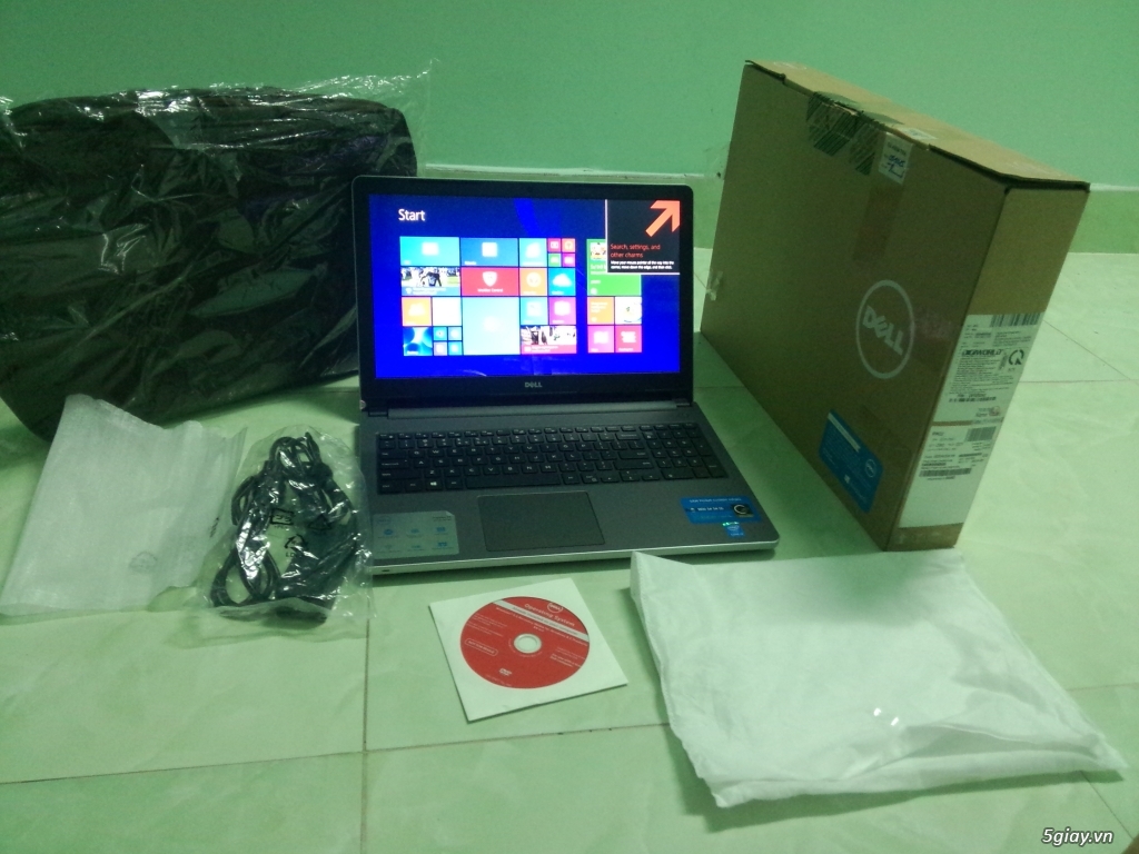 Laptop Dell Inspiron 5558-DPXRD41 (Bạc) 13tr5 nguyên hộp chưa sử dụng