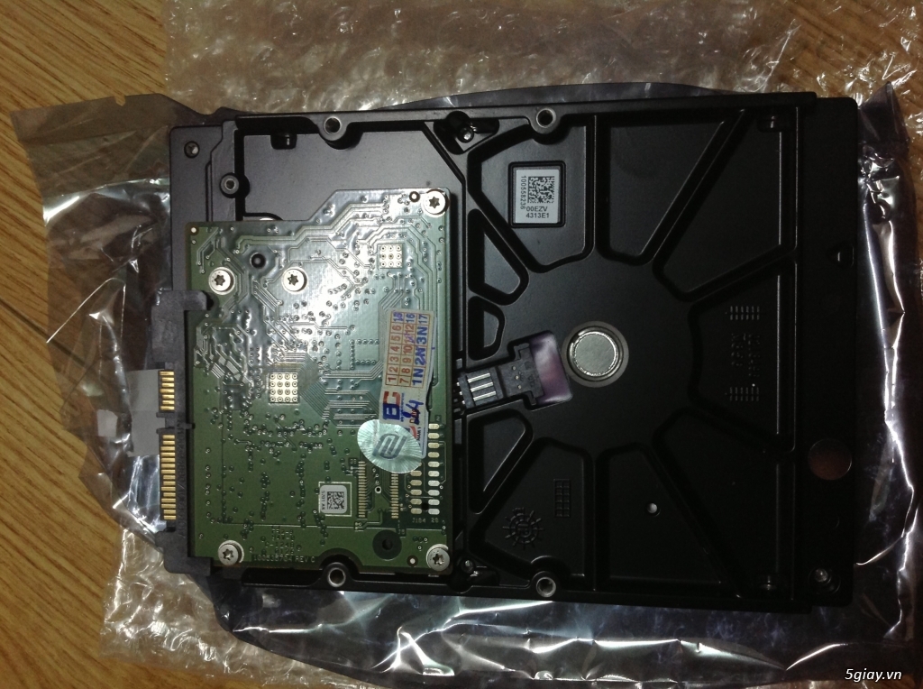 Cần bán seagate 500gb mới 100% mua lazada còn bh 11/2017 - 2