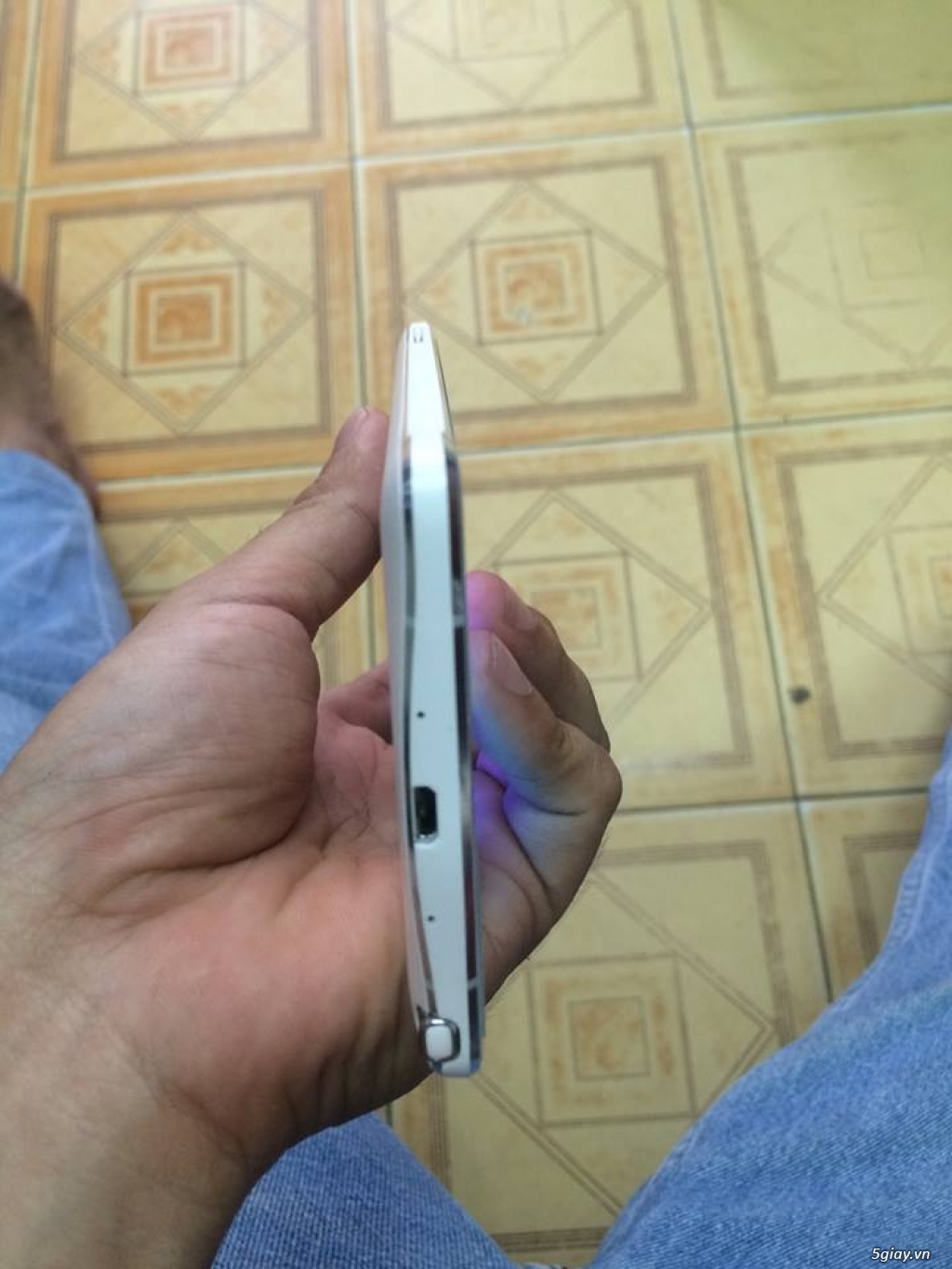 Samsung Galaxy Note 4 32gb màu trắng dư dùng cần bán