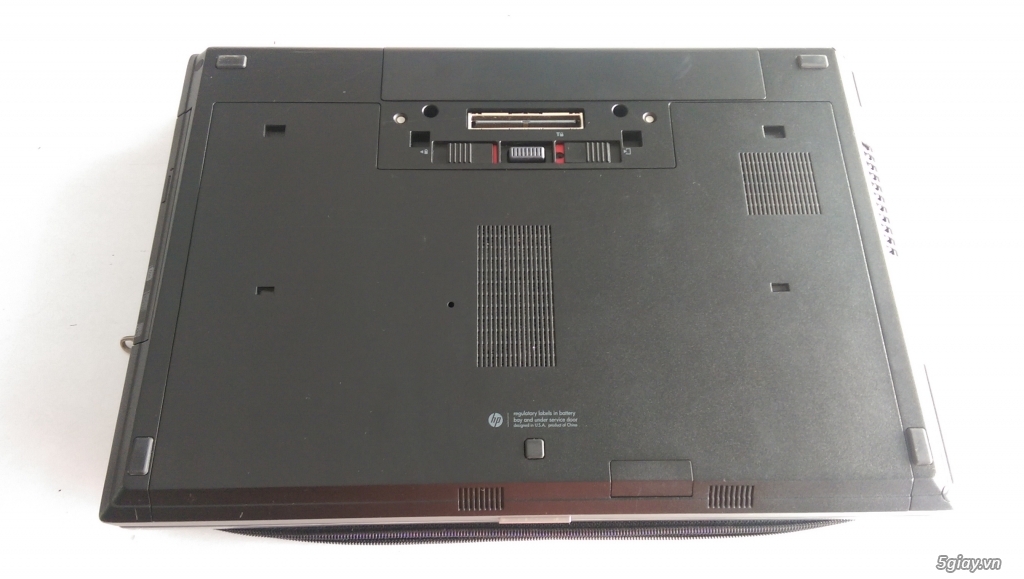 laptop HP 8460, 8560p i5/4gh/320gh màn hình full hd 1920x1080