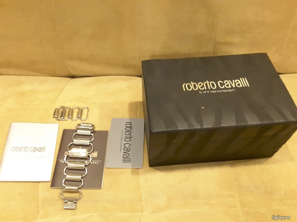 bán đồng hồ Roberto cavalli made in italy chính hãng fullbox, hàng độc ko đụng hàng