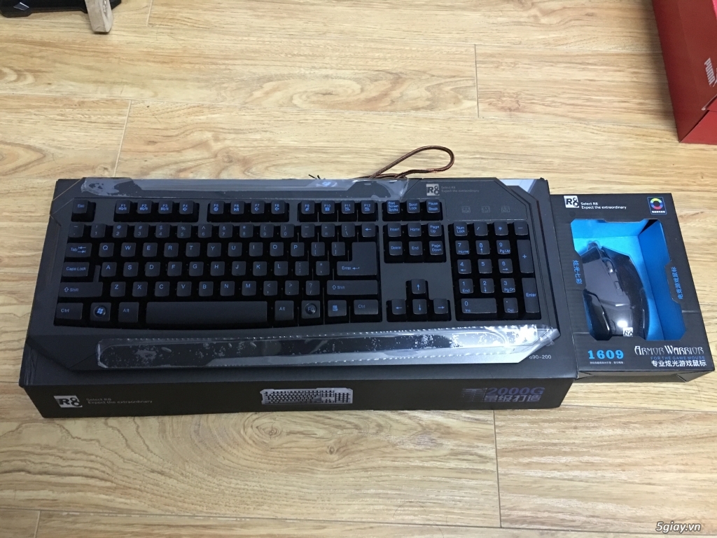 Bán Combo mouse R8 1609 + keyboard gaming R8 1850 2000G. - 1