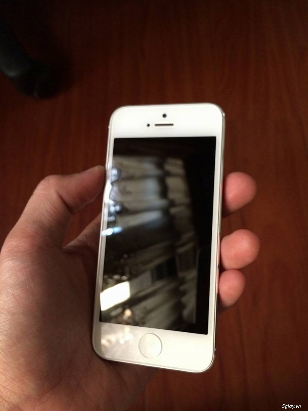 iPhone 5 32GB Trắng Quốc Tế máy đẹp keng xà beng 99,99% giá cực yêu chỉ 3tr...