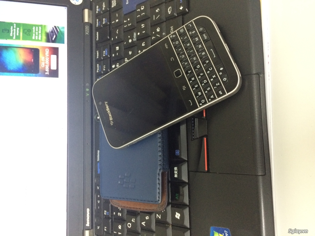 Blackberry Classic Z20 - Dâu Đen, full-box, mới 99% còn BH 10 tháng - 1