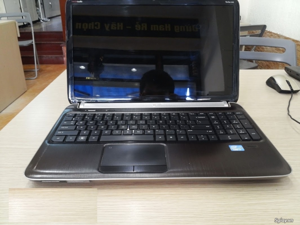 Laptop HP cũ - HP DV6 Core i7 Sandy 8cpu Card đồ họa1Gvỏ nhôm