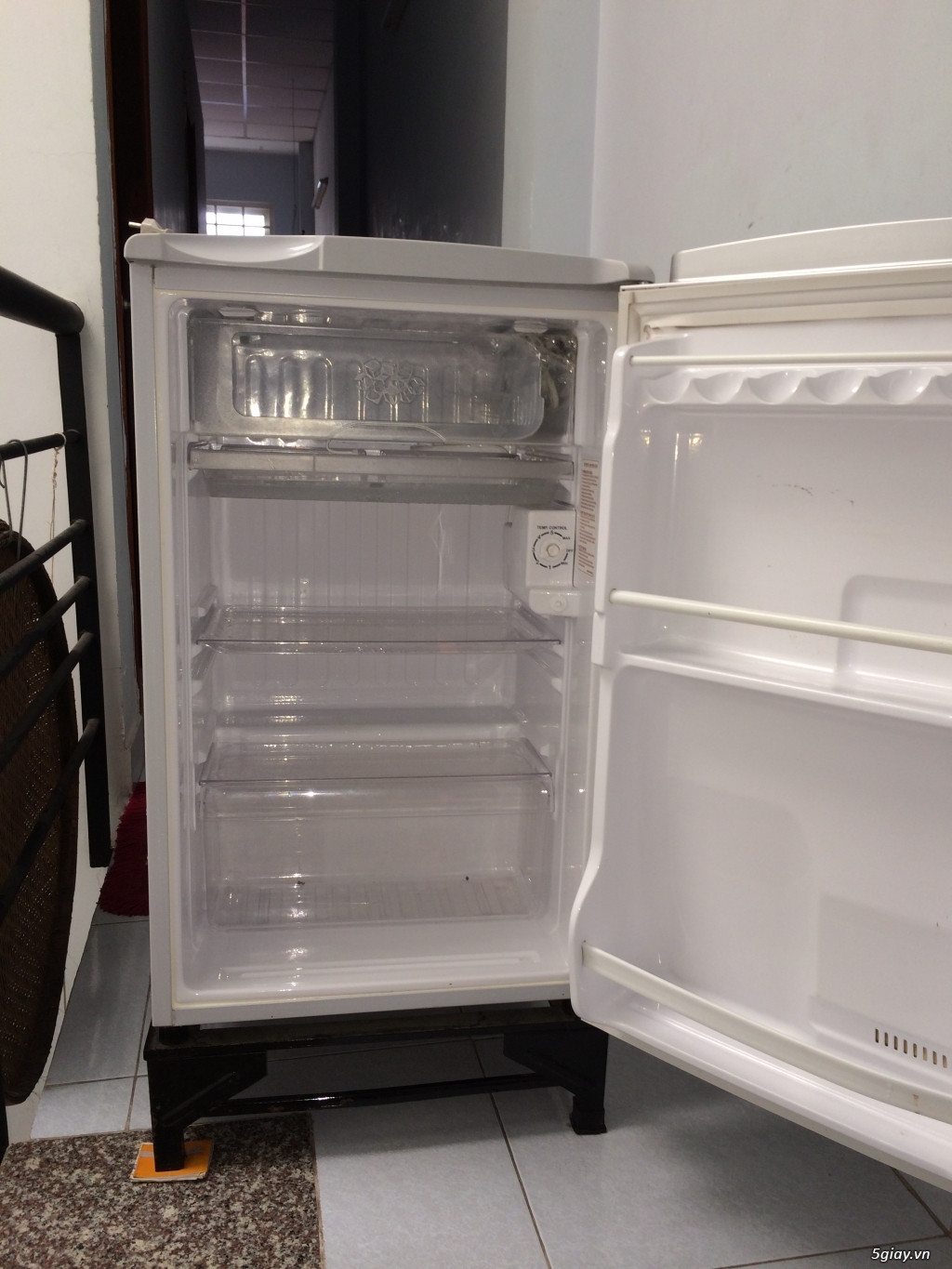 Tủ lạnh sanyo SR - 9JR ( MH ) - 1