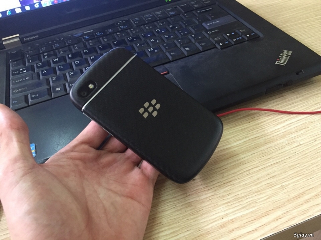 Shop Cường Blackberry, Chuyên các dòng BlackBerry xách tay * Giá từ 550k , Bảo hành từ 3th đến 1 năm - 12