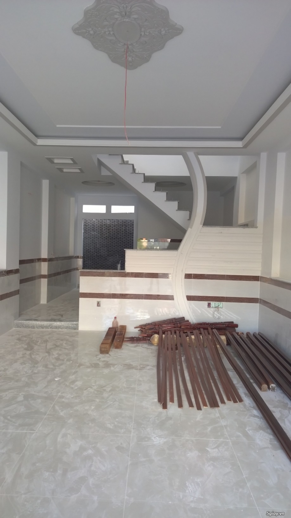 Nhà TTHC Dĩ An Bình Dương - 1