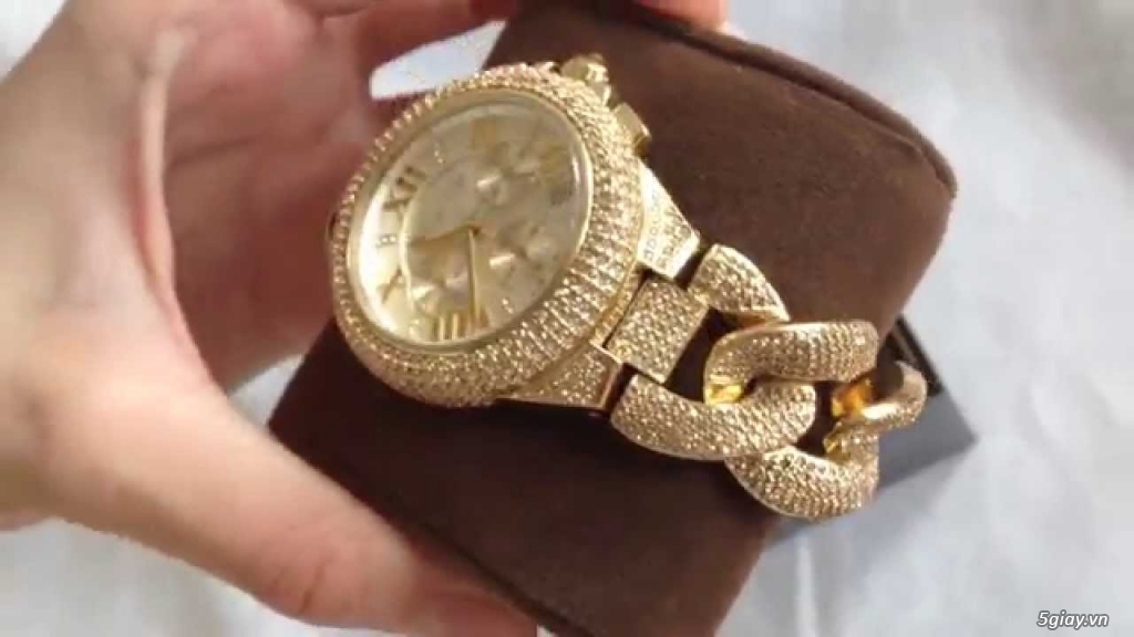 Đồng hồ Marc Jacobs và Michael Kors hàng gửi về từ Mỹ..............Giá tốt........... - 3
