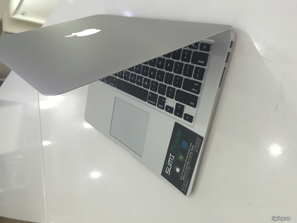 MacBook Air 2015 MJVE2 I5-1.6/4/128 like new 99,9% Appel Care 12/2016 - 3