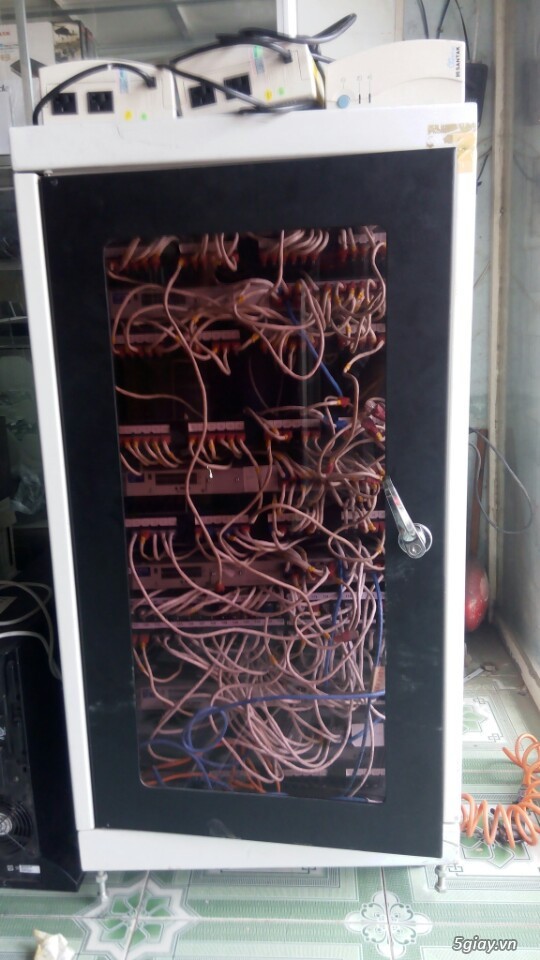 Thanh lý thiết bị server giá cực rẻ