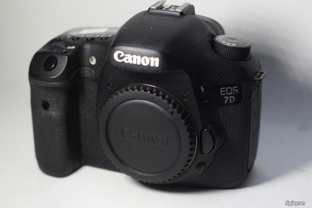 Canon 7D ,Canon 85 1.2 , Canon 70-200 f4, 24-105 f4 L - 3