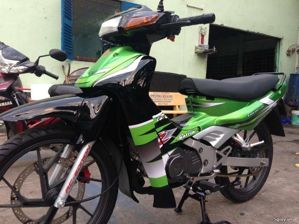 XIPO SATRIA CHO AE CHƠI TẾT - 2