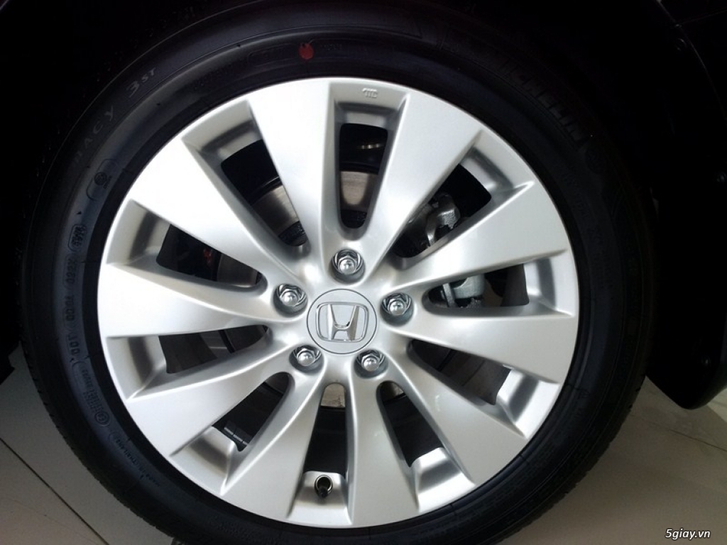 Honda Ôtô Phước Thành - Đại lý chính hàng của HVN Theo tiêu chuẩn 5s lớn nhất miền nam .