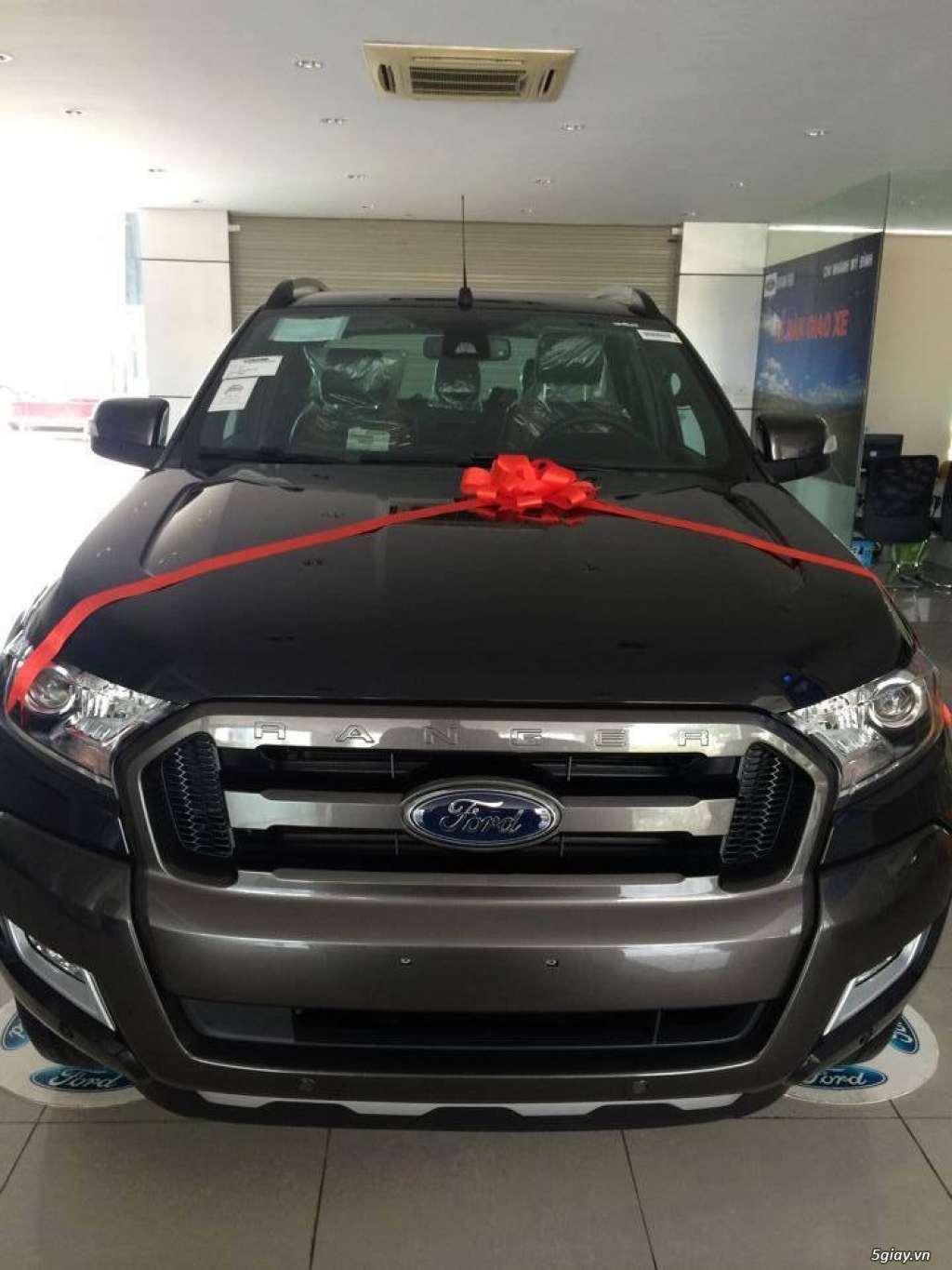 xe Ford Ranger WT 3.2 đủ màu : trắng, cam, đen, bạc , xám - 4