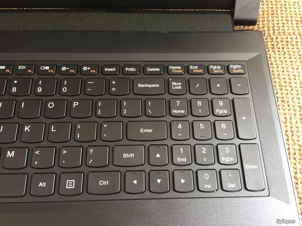 [HCM] Cần bán nhanh Laptop lenovo B50 xách tay USA mới 99,999%(SD 5tiếng)  còn BH đến 13/08/2016 - 19