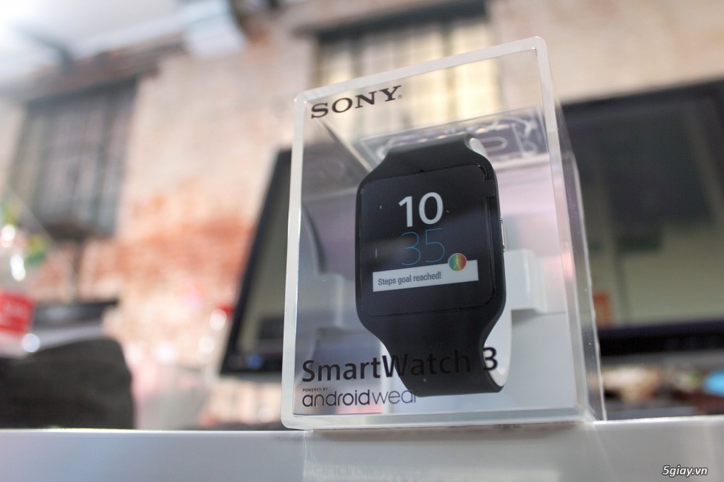 Đồng hồ thông minh Sony Smartwatch 3