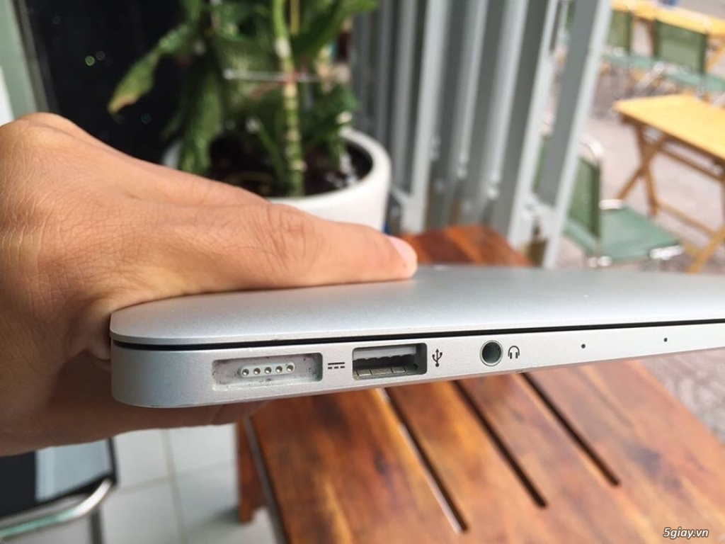 Macbook air I5 SSD 256 13inch 2015 Like New Bảo Hành Dài Hạng - 2