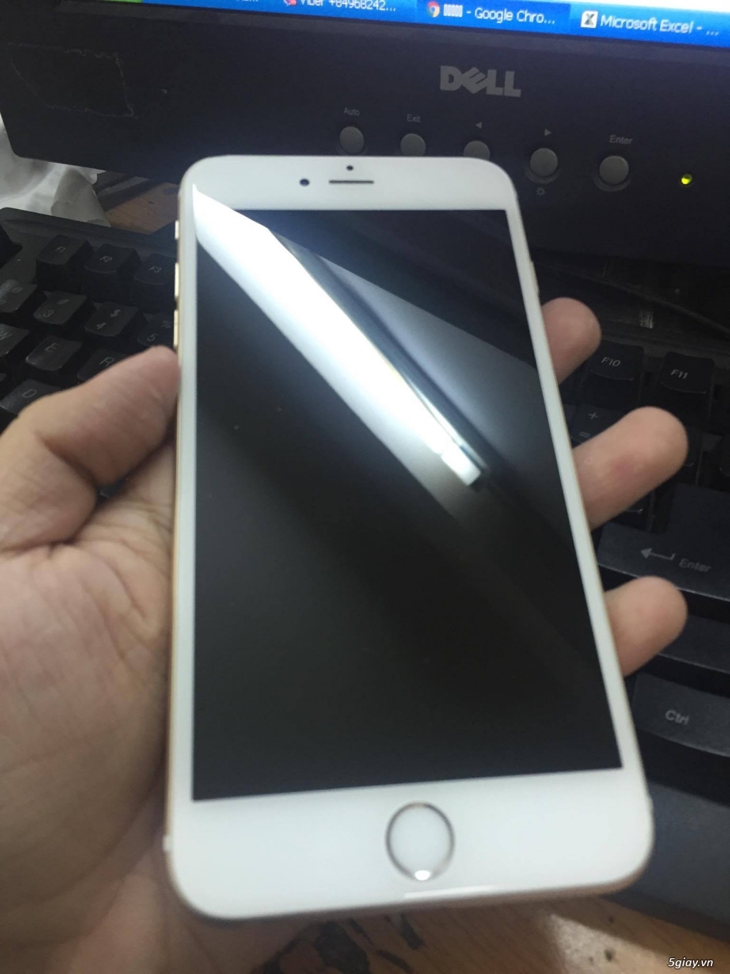 iPhone 6 plus 64g GOLD hàng VN giá 11trxxxxxxx máy zin a-z - 3