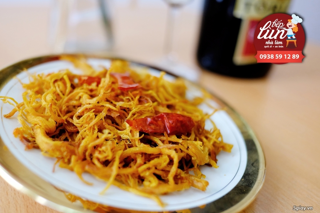 [TPHCM] - Khô gà xé cay - Nhà làm, sạch sẽ, an toàn