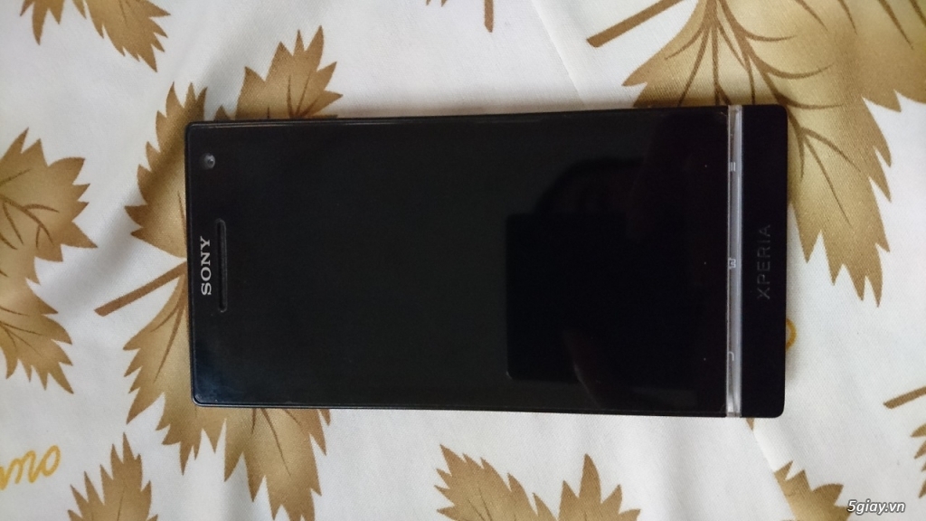 Cần bán Sony Xperia S - 1