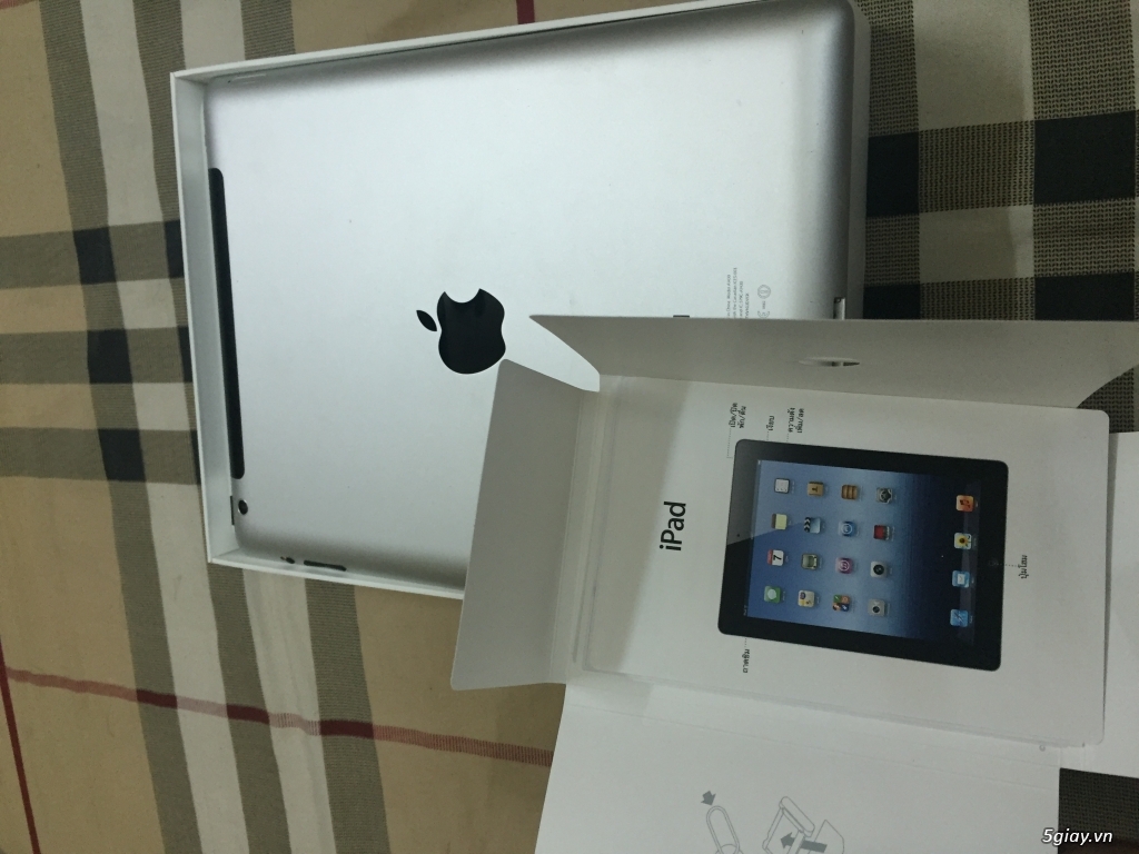 iPad 3 - 16G (Trắng ) 3G Hàng 99% - like new - Full Box -tặng cover 100 usd - 3