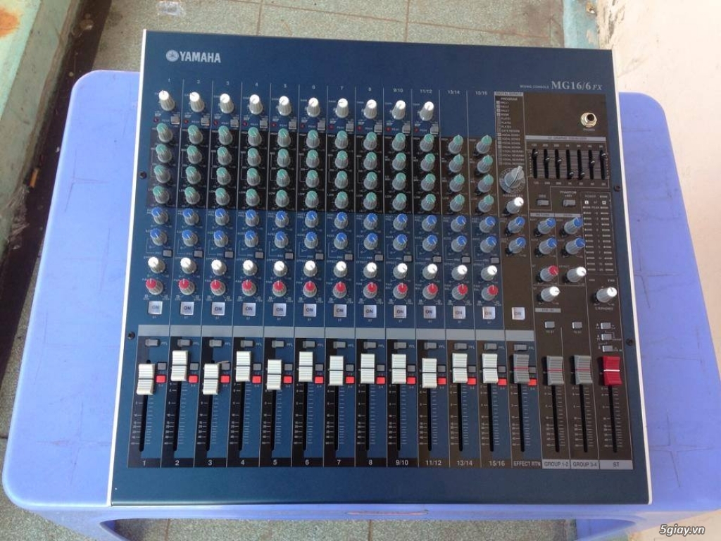 Ampli karaoke PA-203XG công nghệ mới echo 3D chống hú micro