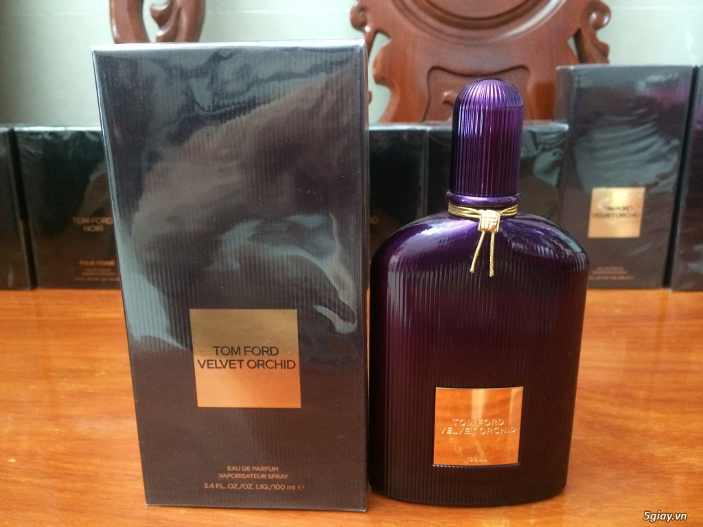 tom ford velvet orchid lumière