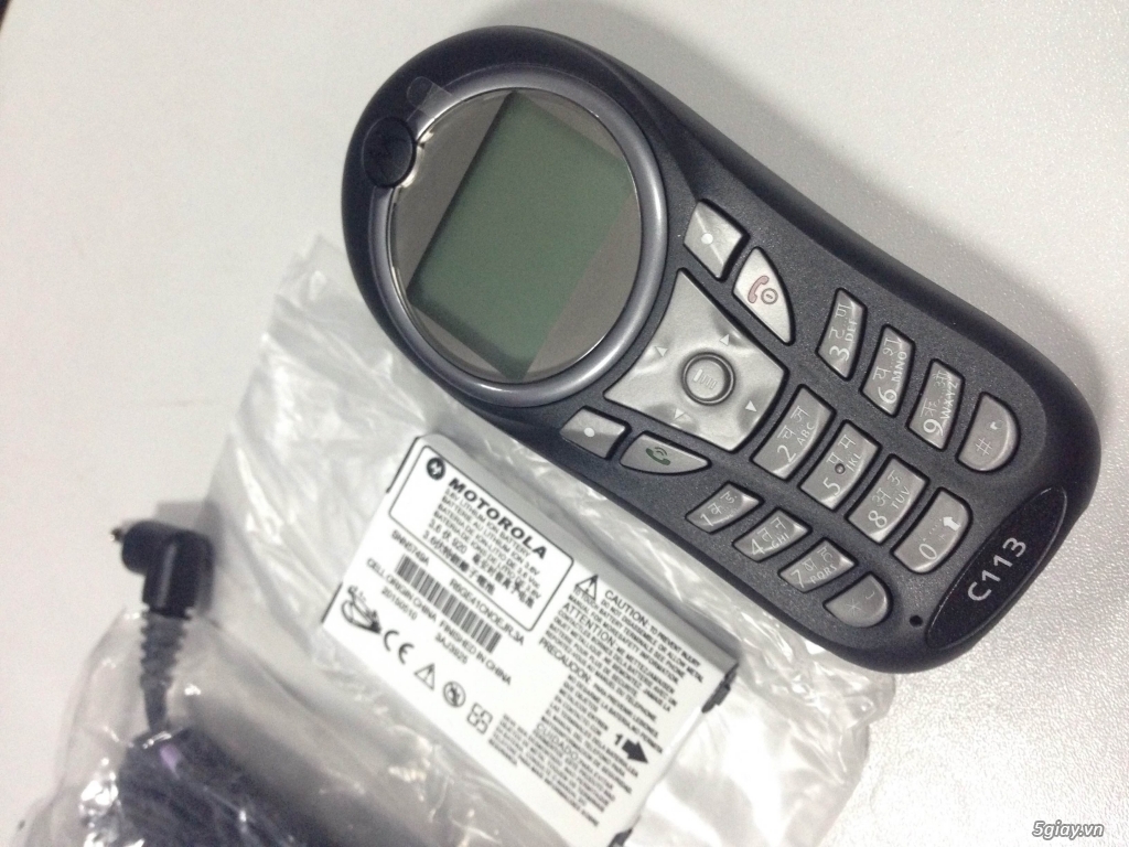Thanh lý lô điện thoại Moto C113 Nghe - Gọi - Chọi