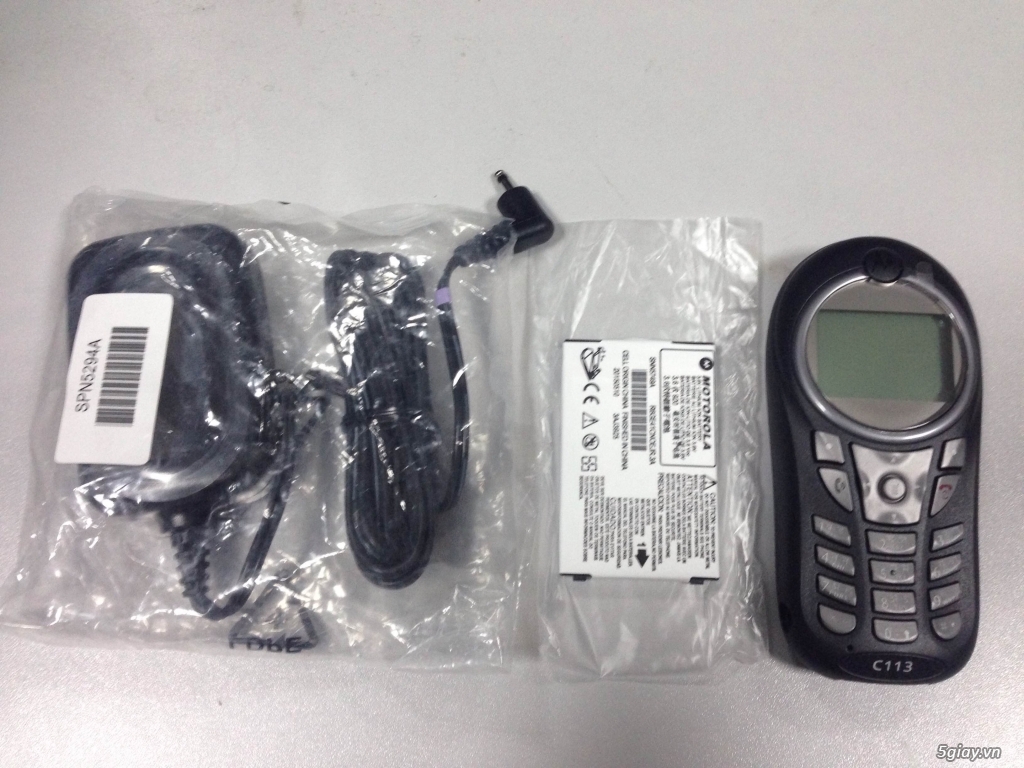 Thanh lý lô điện thoại Moto C113 Nghe - Gọi - Chọi - 1