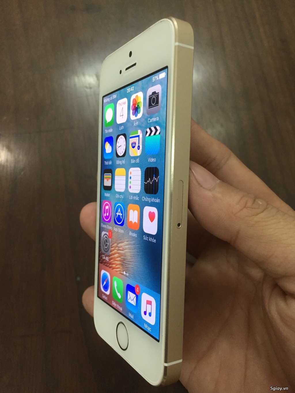 iPhone 5S Vàng 16G QT máy đẹp giá tốt