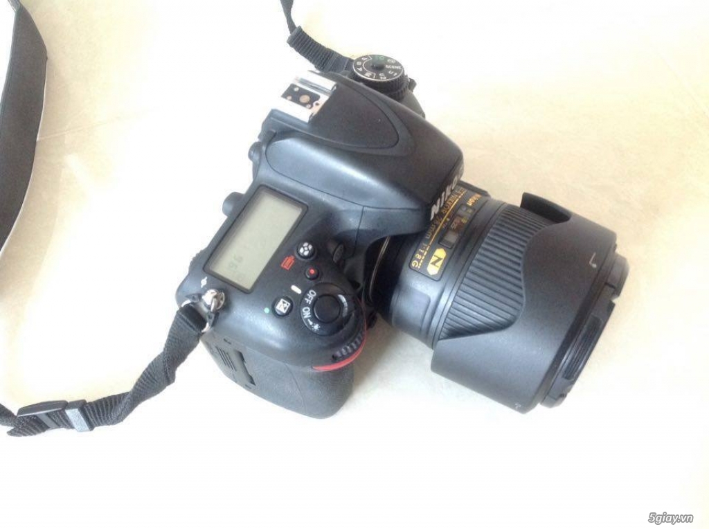 Bán nikon D600, Lens Nikon AF-S 28MM, Nikon AF 80-200mm f2.8