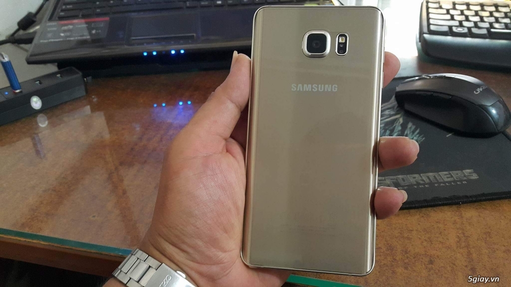 Galaxy Note 5 gold cty 99% bảo hành đến tháng 9 - 1