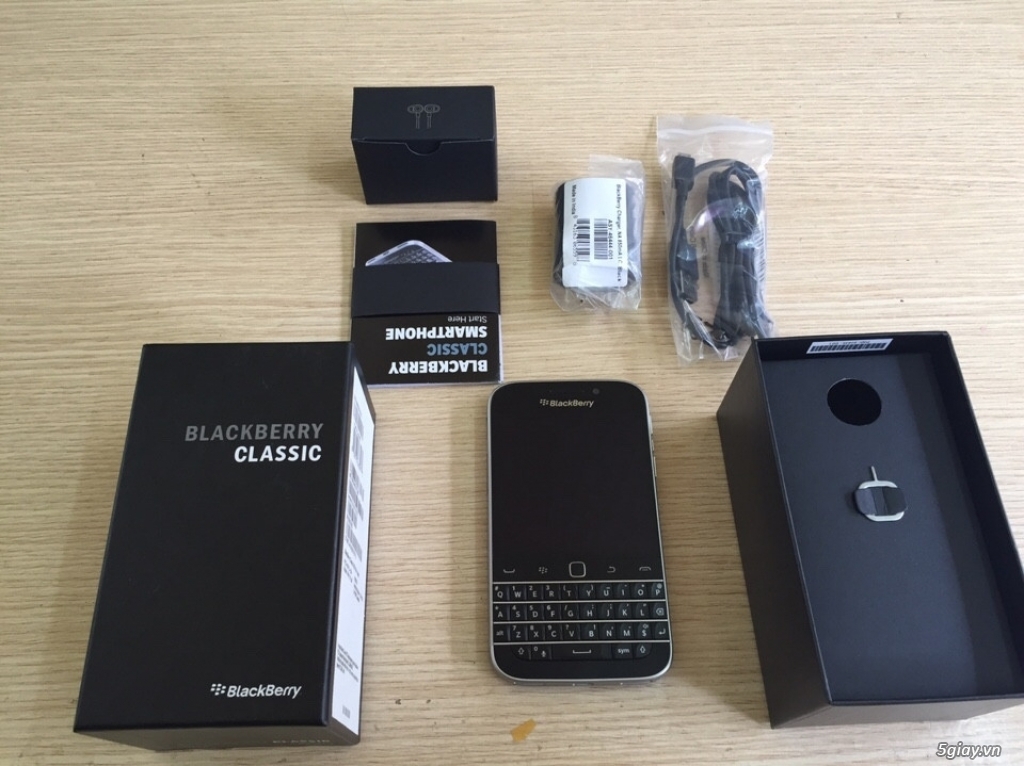 Shop Cường Blackberry, Chuyên các dòng BlackBerry xách tay * Giá từ 550k , Bảo hành từ 3th đến 1 năm - 7