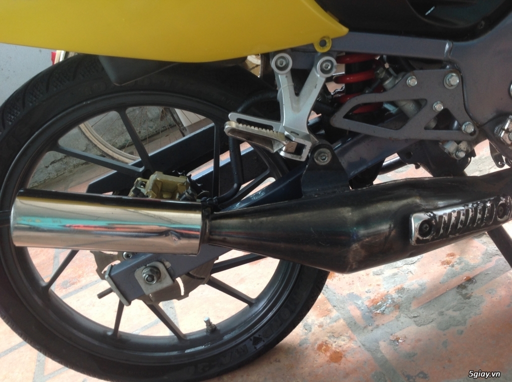 Cần bán satria 2003