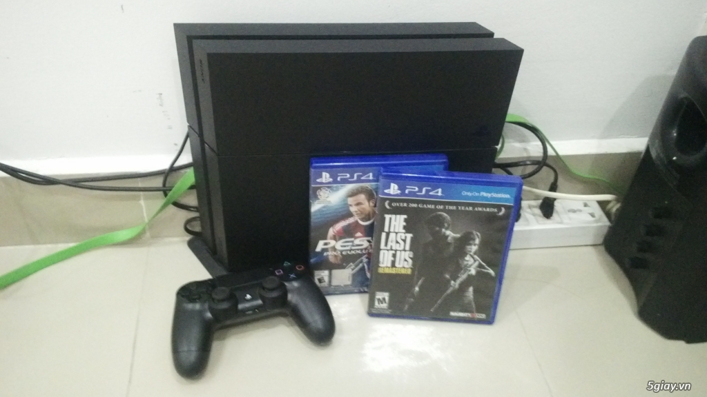 Cần bán máy PS4