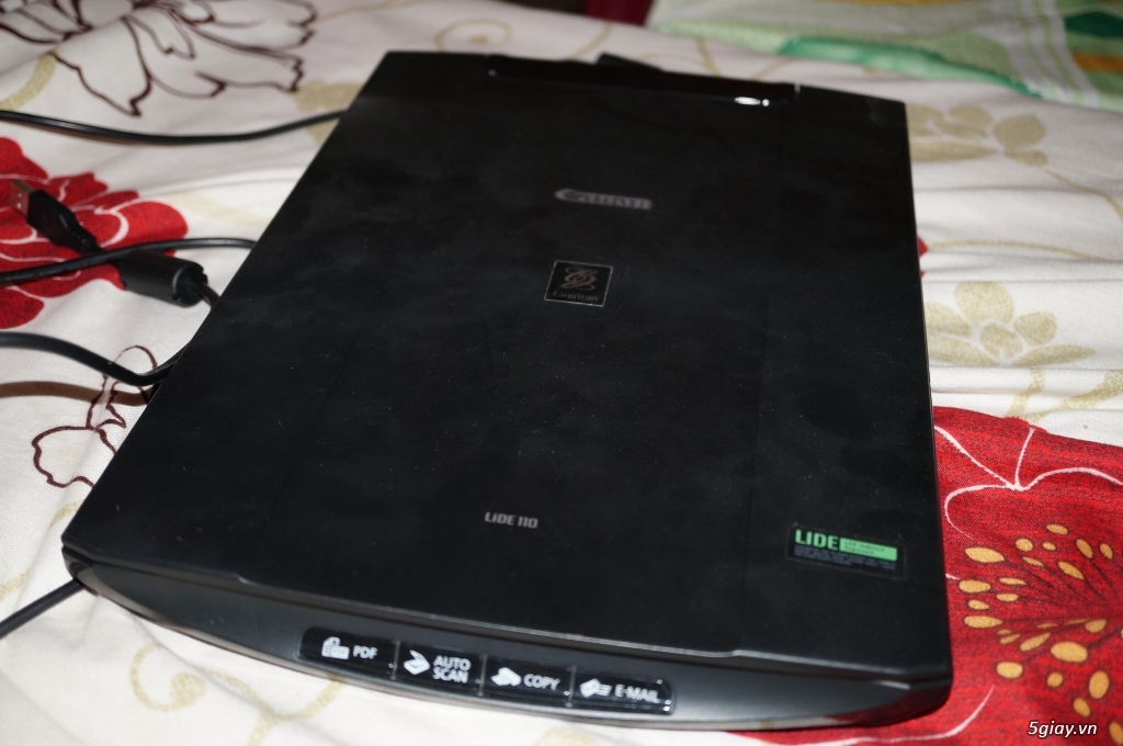 Giao lưu hoặc bán đồ điện tử. - 3