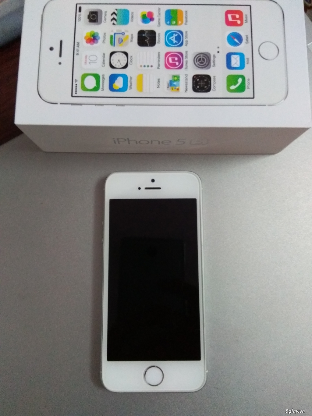 iPhone 5s trắng 16gb LL mới 98% fullbox