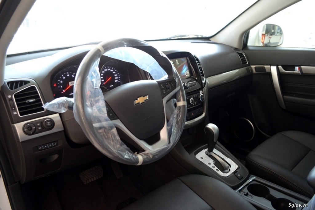 Chevrolet Captiva 2016 - Đại lý Chevrolet Sài Gòn phân phối chính hãng. Giá ưu đãi - 3