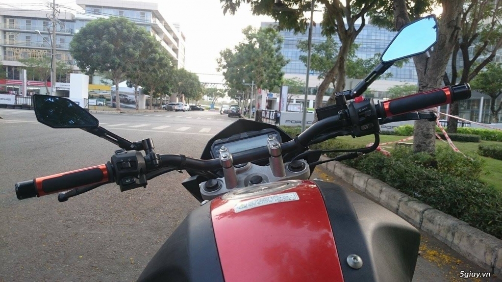 YAMAHA FZ-S 2.0 - 3