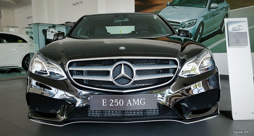 Sở hữu ngay xe Mercedes-Benz E250 AMG - 4
