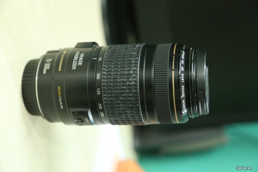 Lens canon fix 135 softfocus, lens canone 70-300is, flash - 1