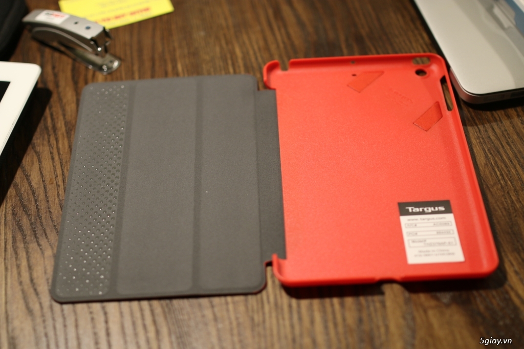 Bao Da Targus Triad THZ376 Cho iPad Mini 2,3,4
