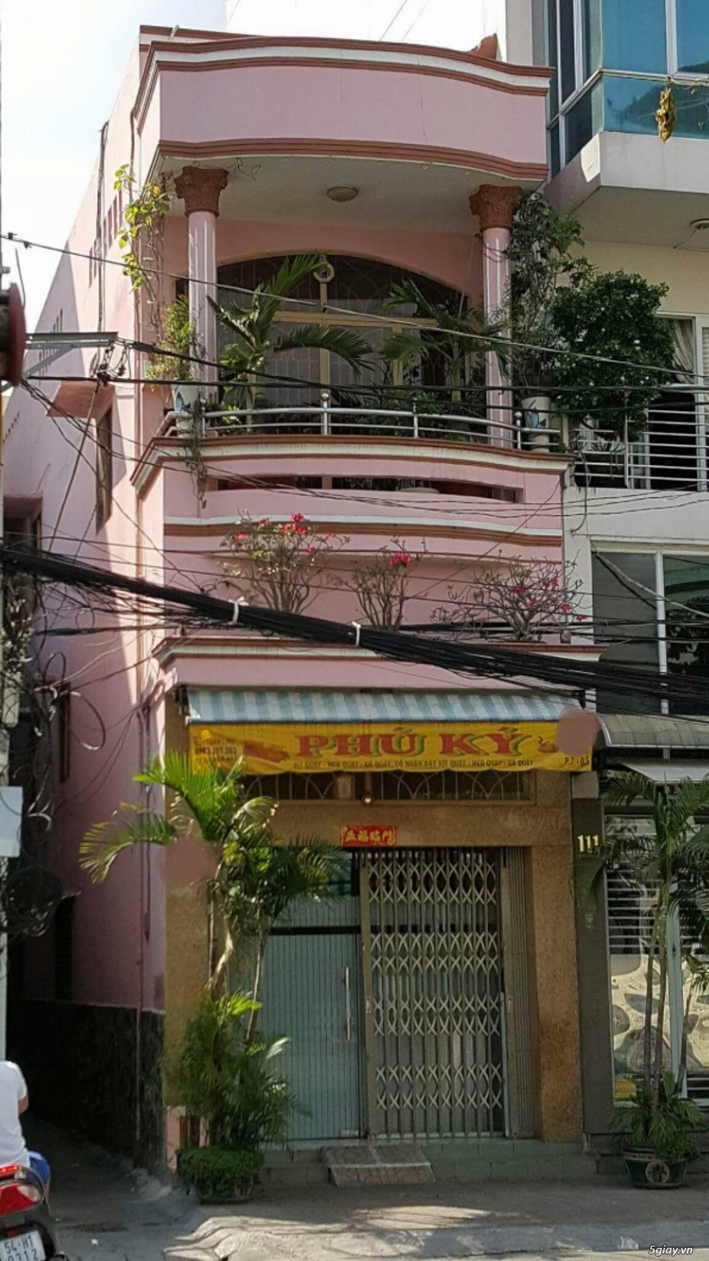 Bán nhà mặt tiền Huỳnh Mẫn Đạt, quận 5