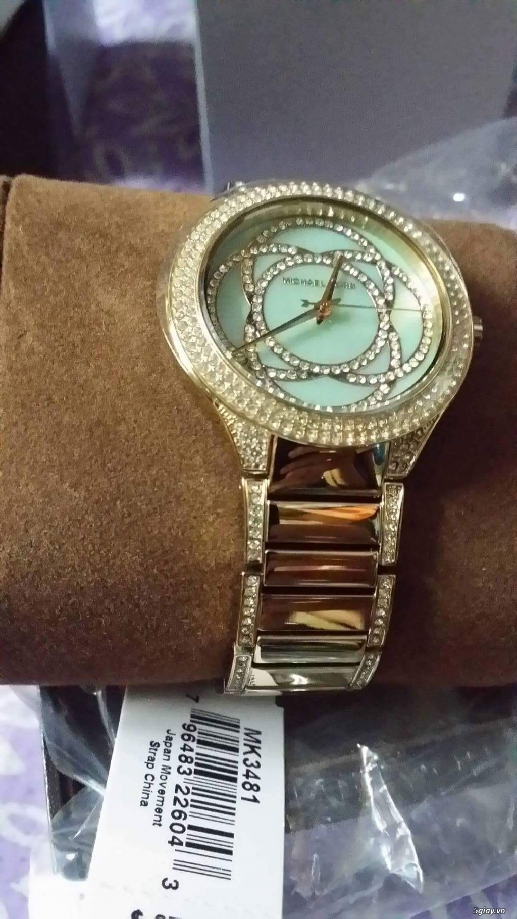 Đồng hồ nữ chính hãng MICHAEL KORS xách tay 100%.