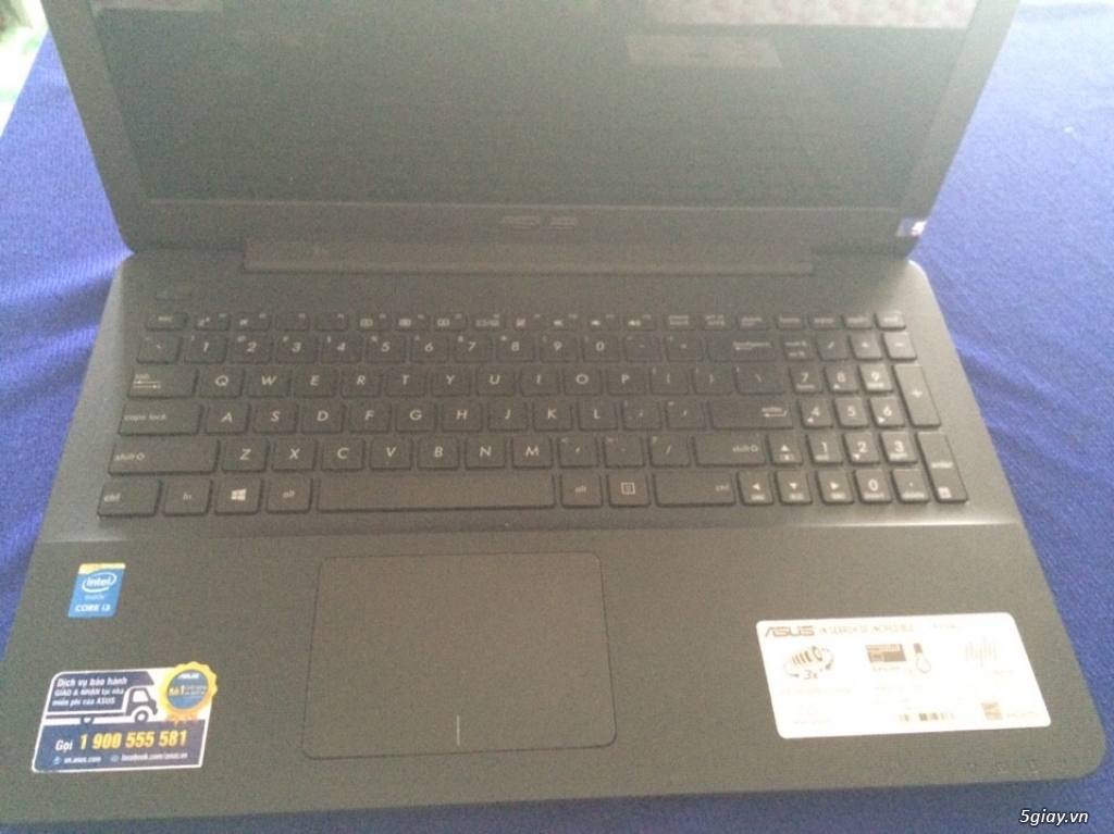 Dư dùng bán laptop Asus Core i3 - 2