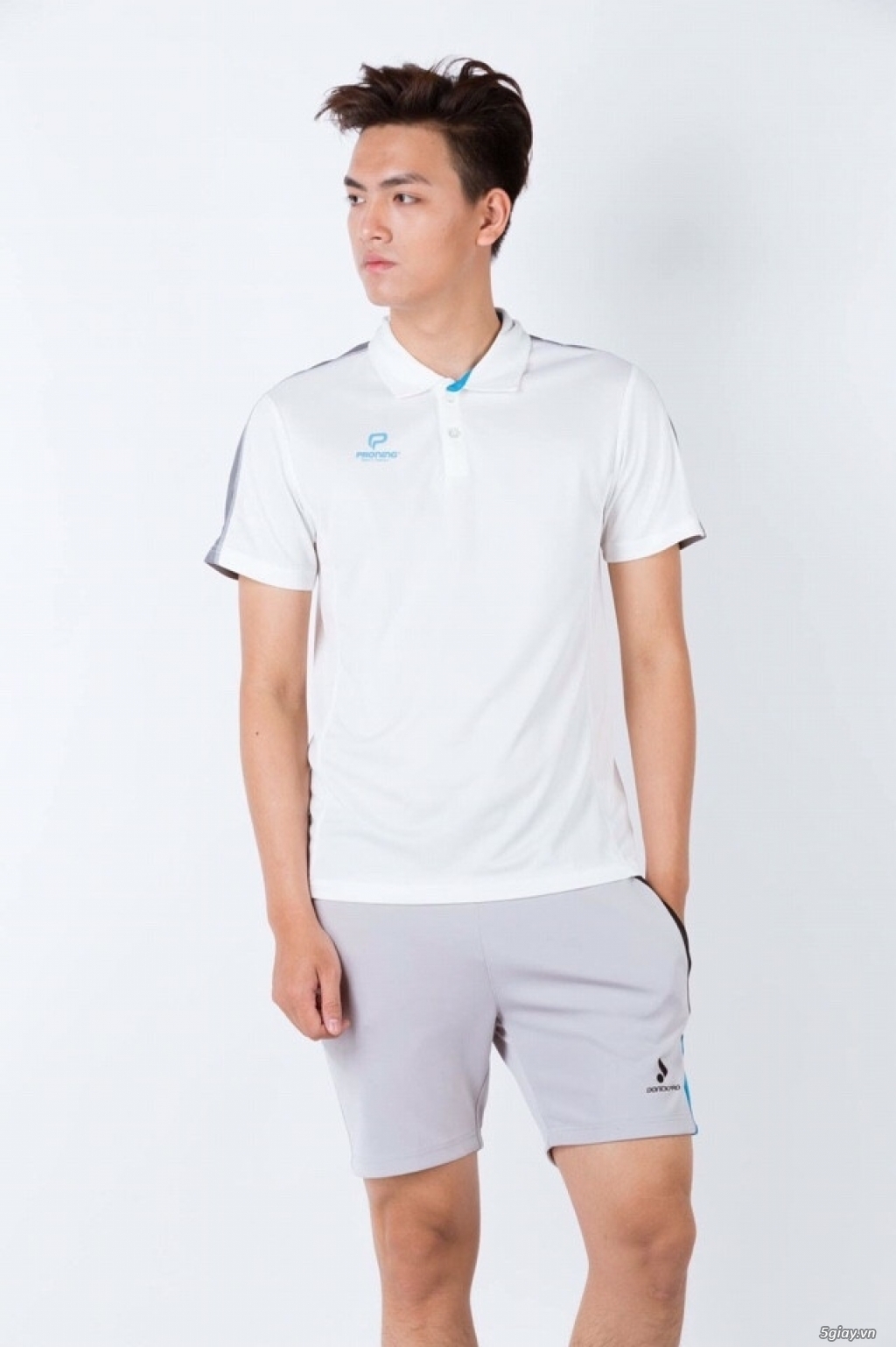 Ao cau long nam mau moi 2016