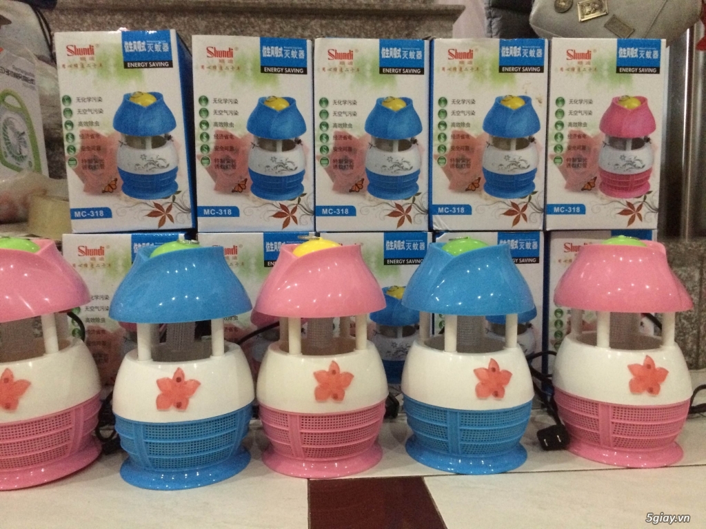 Máy đuổi muỗi xông tinh dầu Hacker, Đèn bắt muỗi hình nấm - Bảo vệ sức khỏe cho bé và gia đình - 1