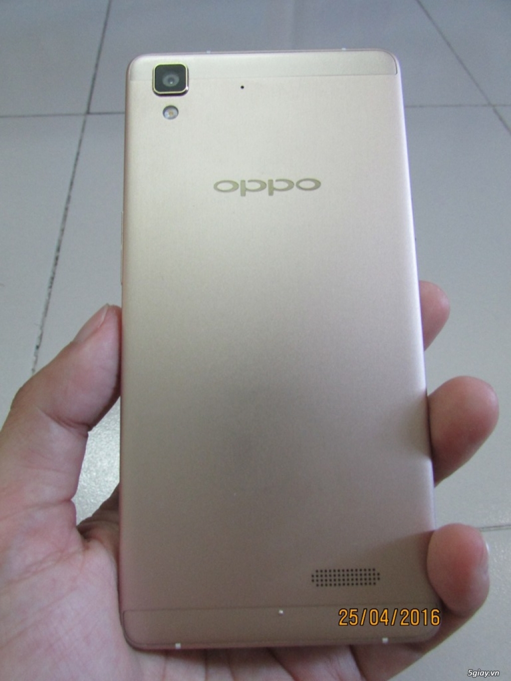 Cần bán Oppo R7 Lite màu vàng Full box (new 98%) - 4