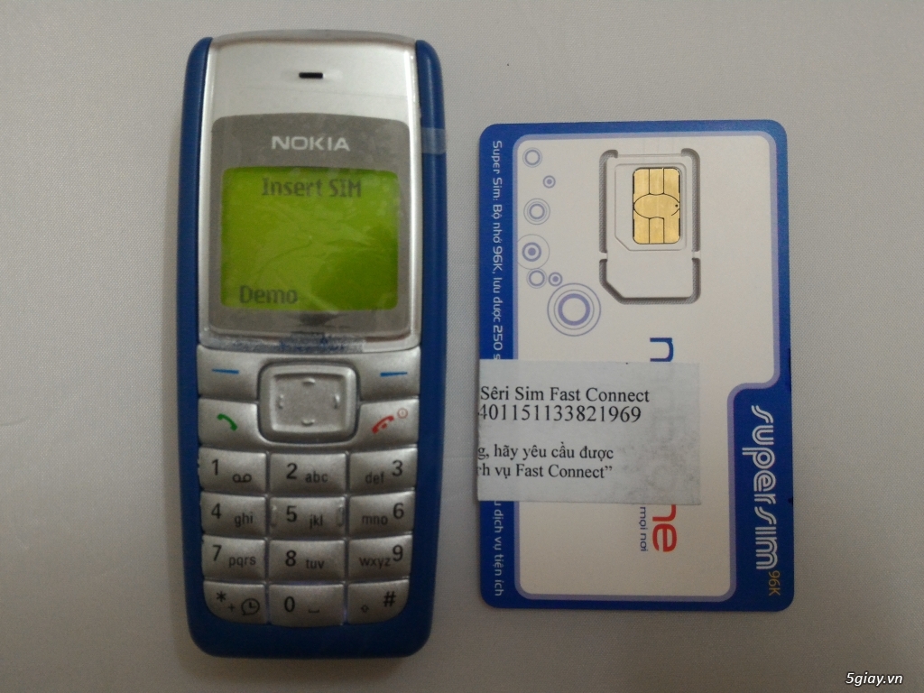 [Đôn giá] Nokia 1100i kèm sim 3G mobi nghe gọi......End 23g59 26/04/2016